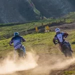 lesbains39-motocross-7097693_1920